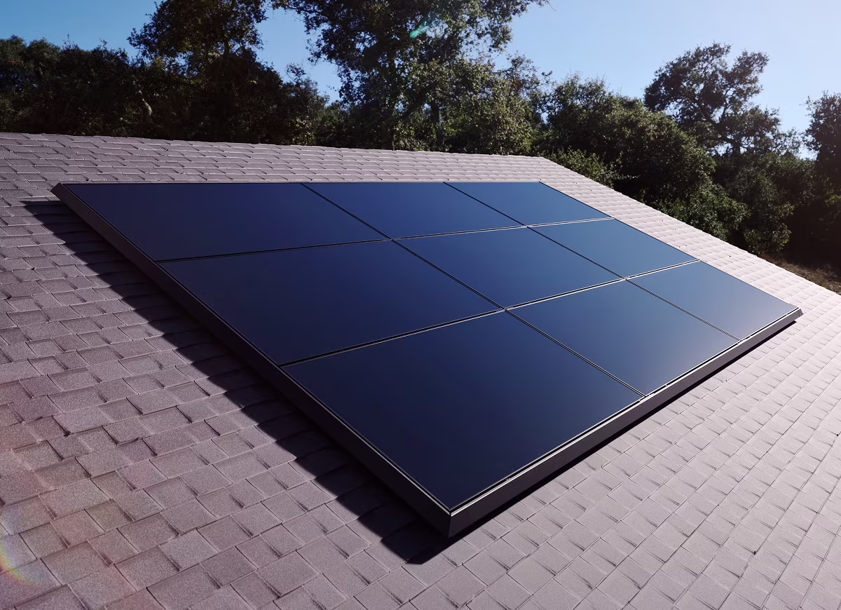 Rooftop mounted solar array